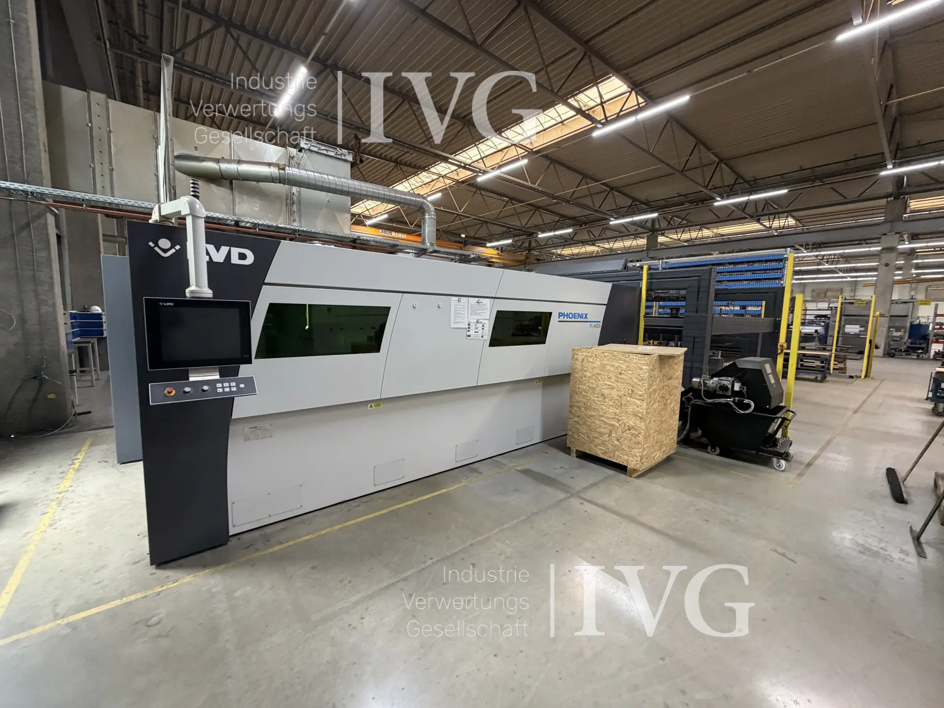 Laserschneidmaschine mit flexibler Automatisierung LVD Phoenix FL4020 10kW + FA-L